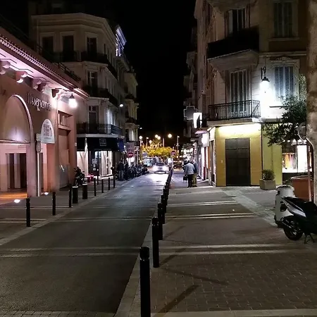 Coeur De Forville - Vieux Port Palais